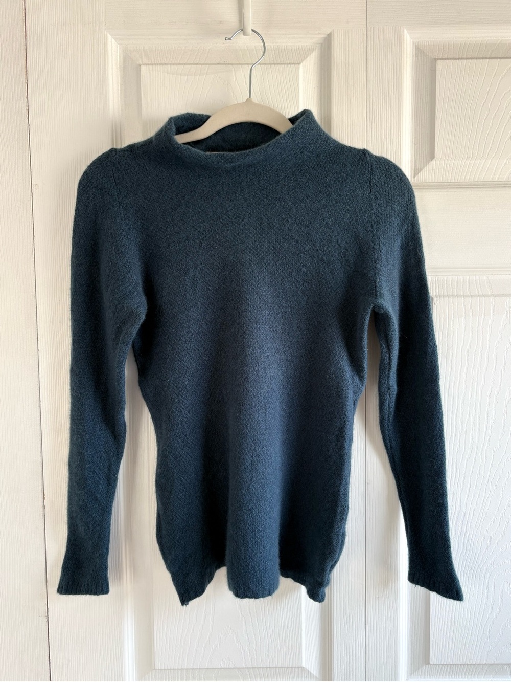Benedetta B. Super Soft Cashmere Seafoam Blue Sweater M MockNeck Academia Career